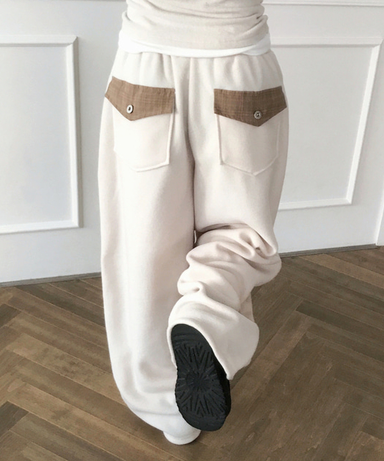チェックポケットフリースバルーンワイドパンツ CREAM