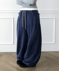 リベットピンタックフリースバルーンワイドパンツ NAVY BLUE