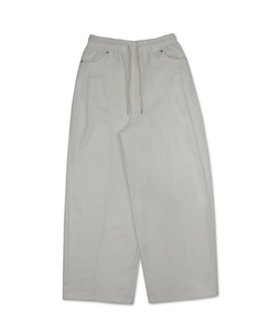 リベットピンタックフリースバルーンワイドパンツ