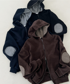 チェックフリースフードジップアップ