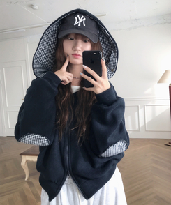 チェックフリースフードジップアップ NAVY