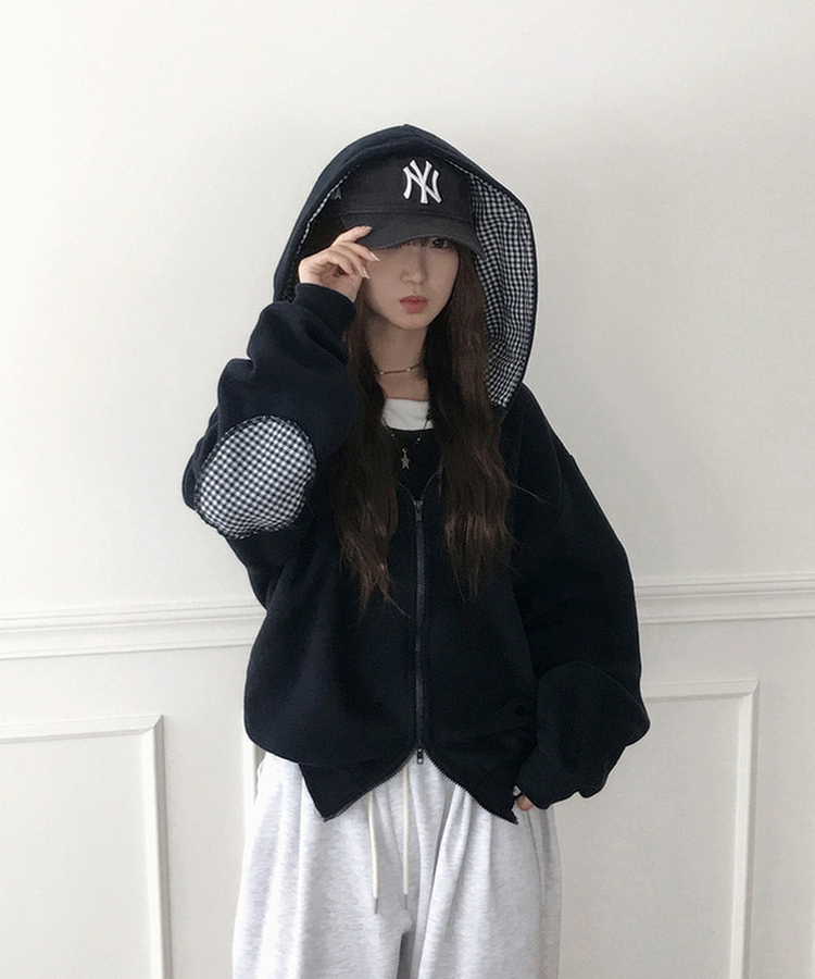 チェックフリースフードジップアップ NAVY