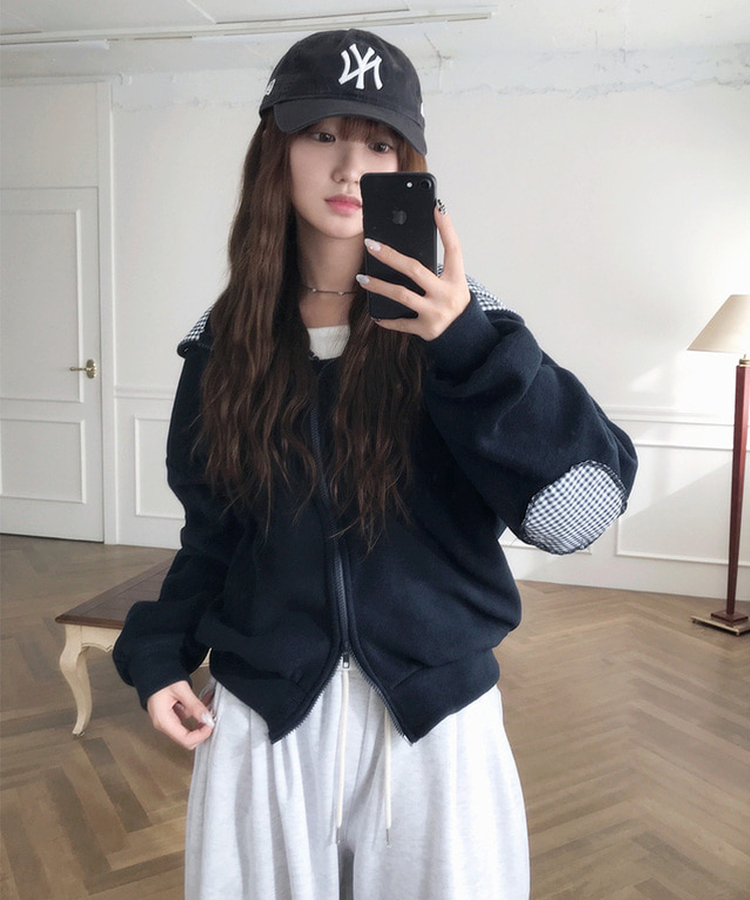 チェックフリースフードジップアップ NAVY