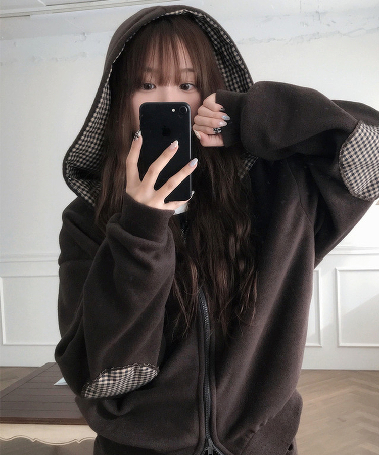 チェックフリースフードジップアップ BROWN