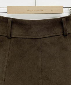 フレアミニスカート