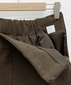 フレアミニスカート