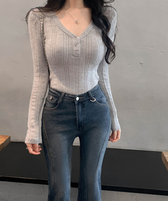 ウェンディボタンVニット GREY