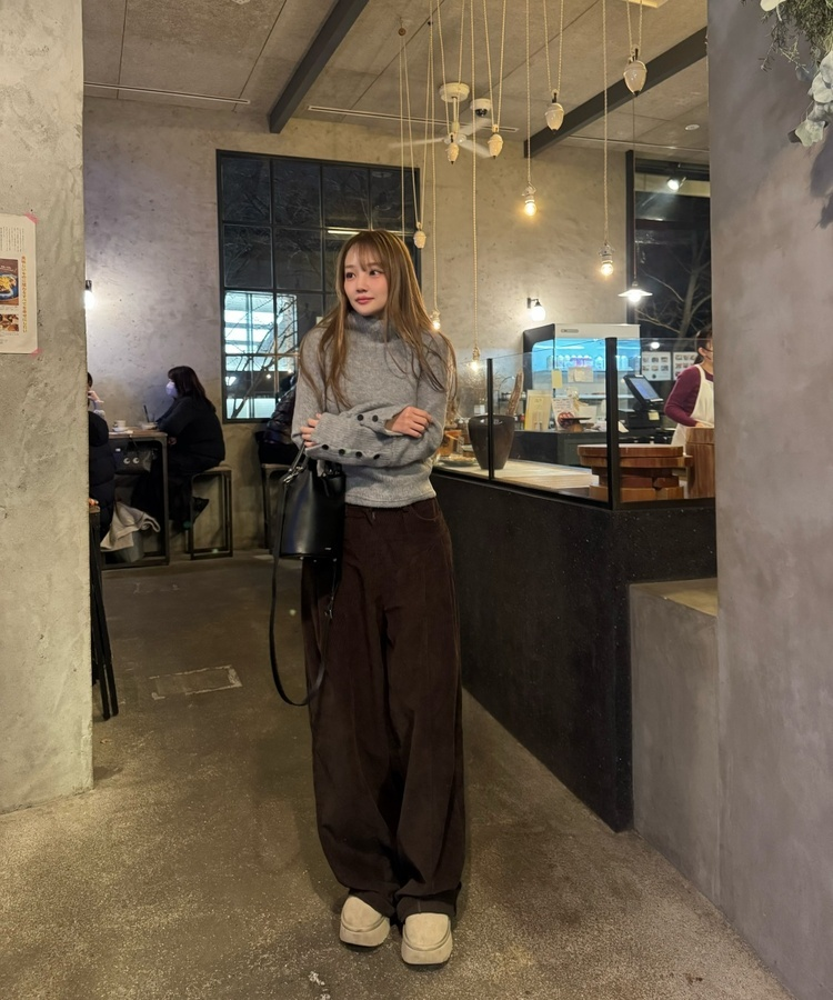 절개 골덴 팬츠 밤색