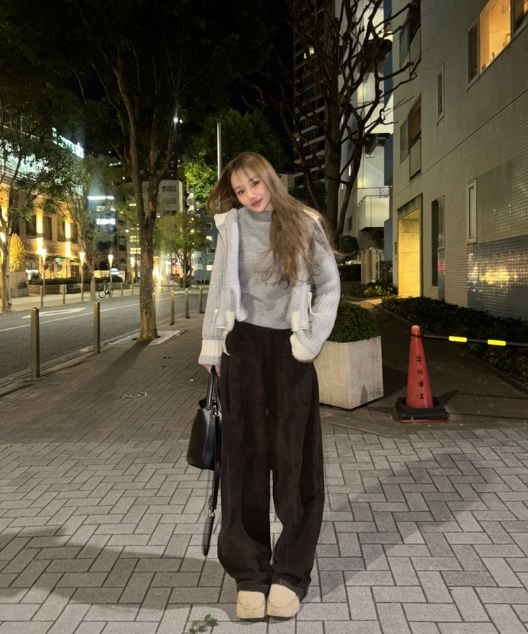 절개 골덴 팬츠 밤색