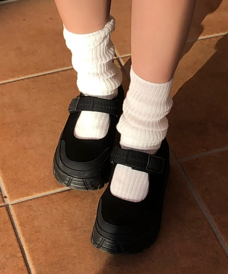 루즈핏 니트 니삭스 레그워머 화이트