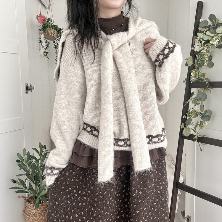 뒷태 포인트 러블리 도톰 포근 리본 브이넥 니트