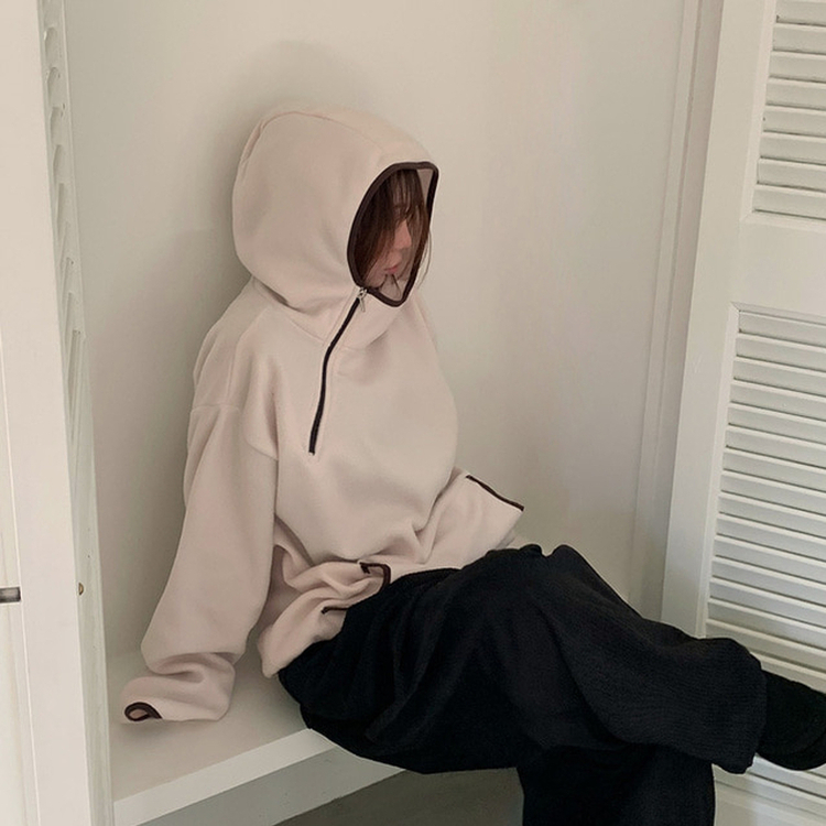 포근하게 스며드는 배색 후리스 후드티 t