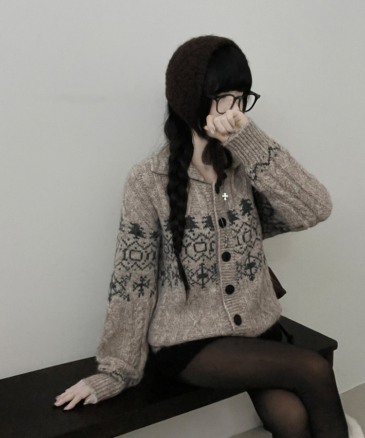 코제스노우노르딕패턴하이넥버튼울니트가디건