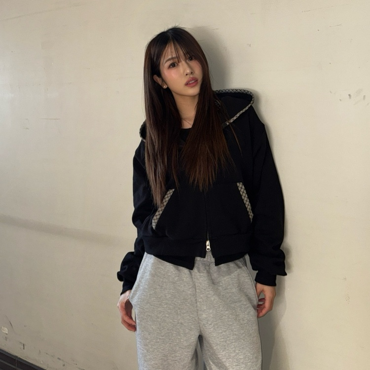 플라워 체크 후드 집업 블랙