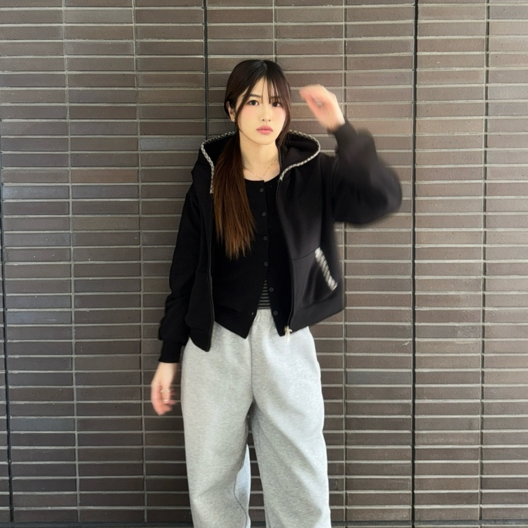 플라워 체크 후드 집업 블랙