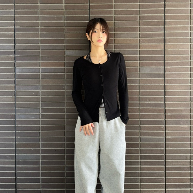 이중 홀터 가디건 블랙