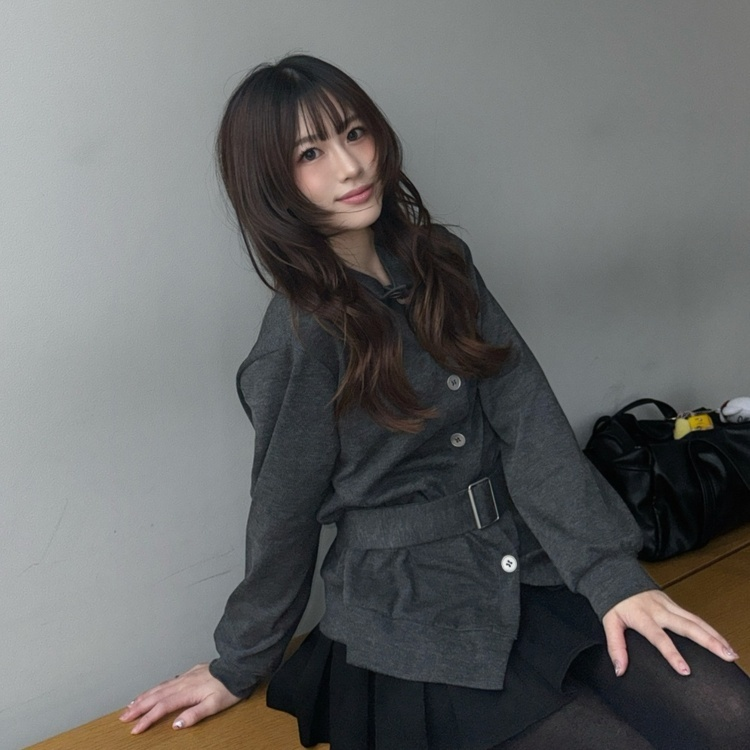 시프트 하이넥 벨트 니트 가디건 블랙