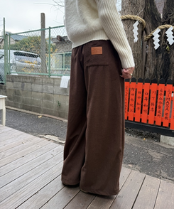 코듀로이 엉덩이 패치 기모 팬츠 브라운