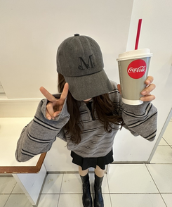 베이직 스트라이프 오버핏 니트 그레이-블랙