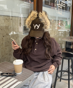 빈티지 하이넥 오버핏 후리스 브라운