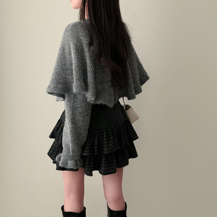 겨울에도 러블리함을 포기못한다면톤다운 분위기 체크 모직 캉캉 미니 밴딩 스커트 블랙