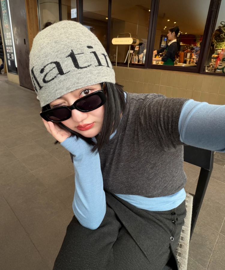 톤배색 라운드 레이어드 티셔츠 차콜