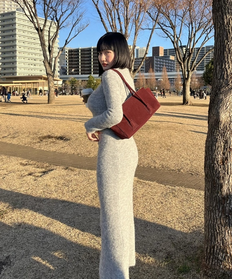 데일리 스웨이드 숄더 크로스백 버건디