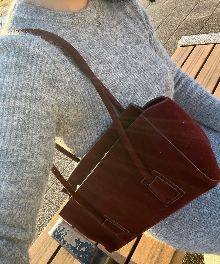 데일리 스웨이드 숄더 크로스백 버건디