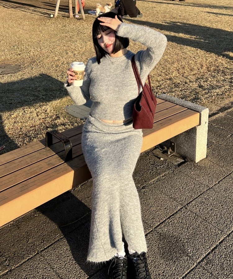 데일리 스웨이드 숄더 크로스백 버건디