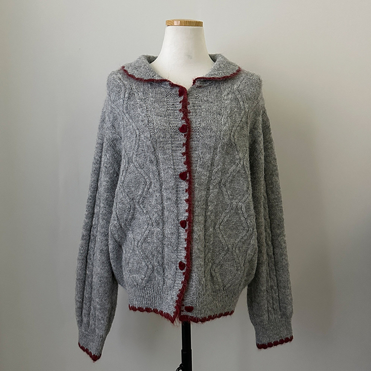 레드벨벳 하트 버튼 배색 앙고라 카라 꽈배기 가디건