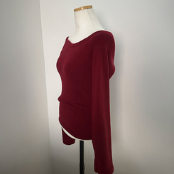 수아 포근 오프숄더 기모 티셔츠