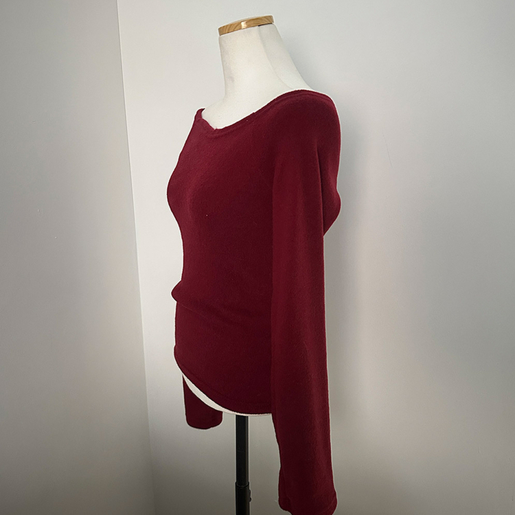 수아 포근 오프숄더 기모 티셔츠