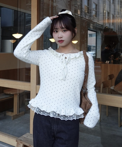 ドット柄フリル付きトップス WHITE
