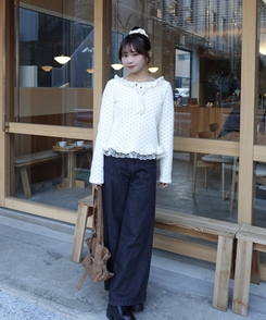 ドット柄フリル付きトップス WHITE