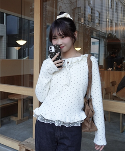 ドット柄フリル付きトップス WHITE