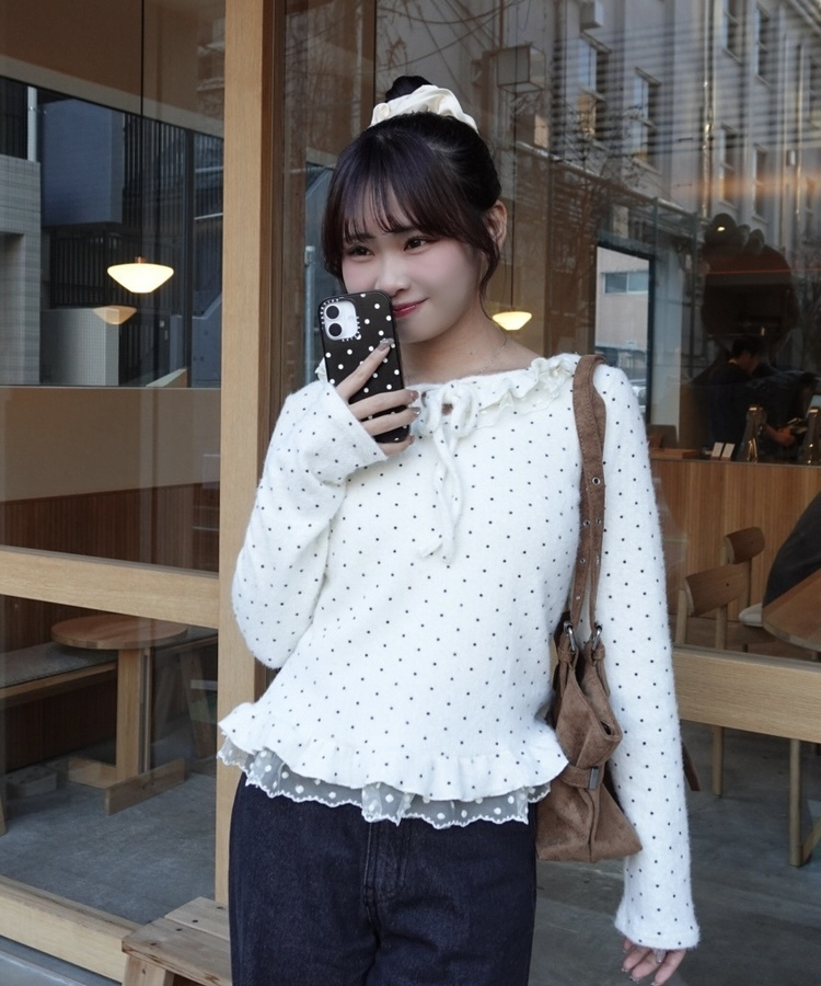 ドット柄フリル付きトップス WHITE
