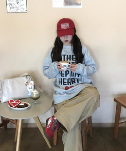 ハートプリントロゴトレーナー GRAY