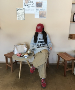 ハートプリントロゴトレーナー GRAY