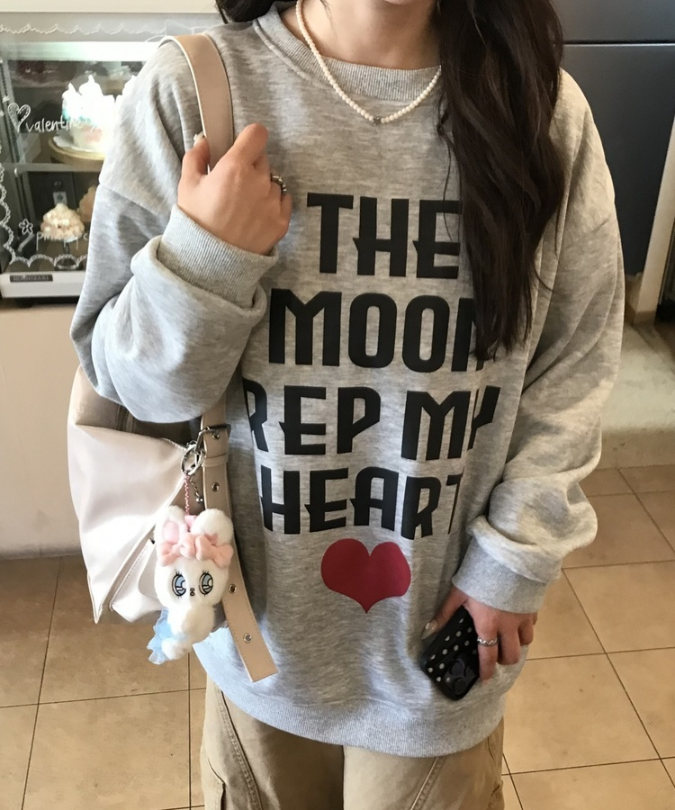 ハートプリントロゴトレーナー GRAY