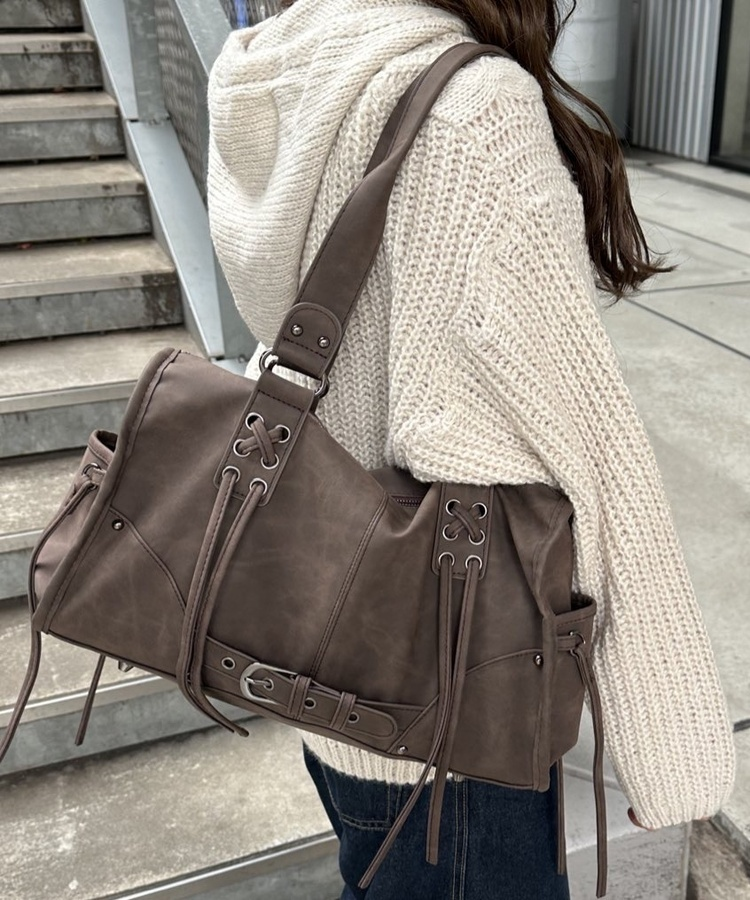 보부상 벨트 스트랩 백 커피