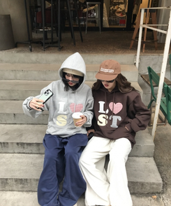 기모 자수 로스트 후드 브라운