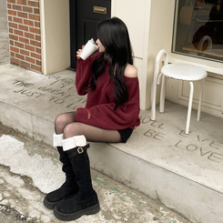 헨리넥 투웨이 원오프숄더 레더패치 오버핏 벌룬 레드 울니트 크리스마스룩 레드