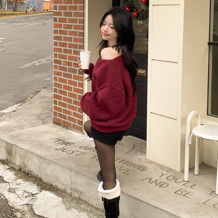 헨리넥 투웨이 원오프숄더 레더패치 오버핏 벌룬 레드 울니트 크리스마스룩 레드