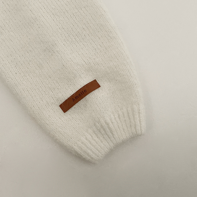 헨리넥 투웨이 원오프숄더 레더패치 오버핏 벌룬 레드 울니트 크리스마스룩