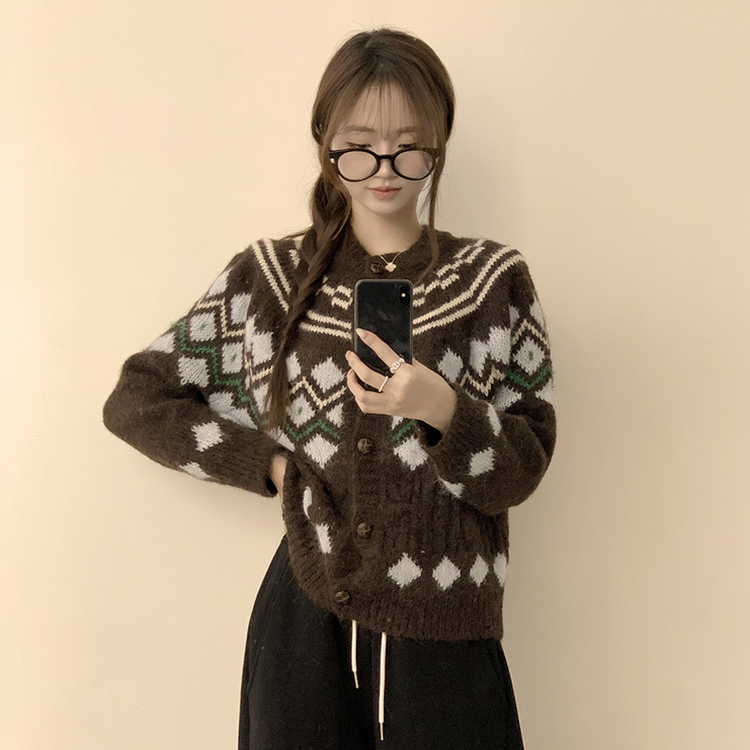 폭닥폭닥함의 정석 선샤인 라운드 겨울 도톰 긴팔 니트 가디건 오버핏 버튼 아우터 루즈핏 상의 3color