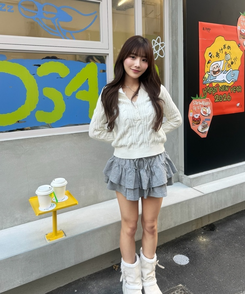 Vネックケーブル編みニット IVORY