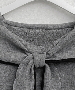 프시배색리본꼬임오프숄더기모긴팔티셔츠