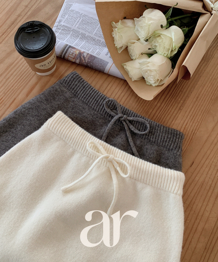 (フードニット＋スカート／華奢見えセット)   フードニット バンディング ミニスカート ツーピースセット