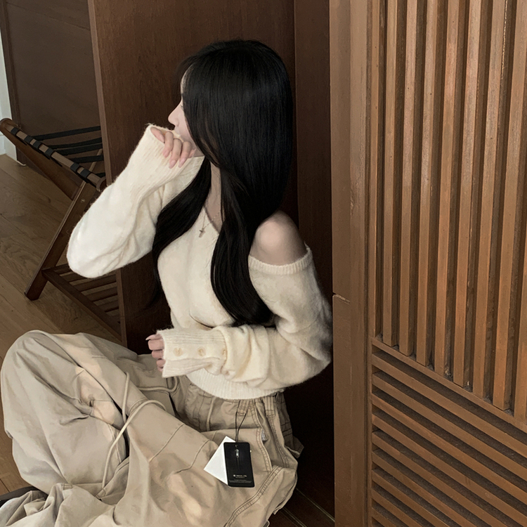 ワンオフボタン袖ウォーマーニット LIGHT BEIGE