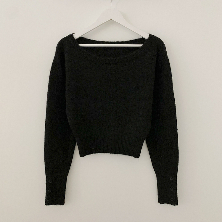 ワンオフボタン袖ウォーマーニット